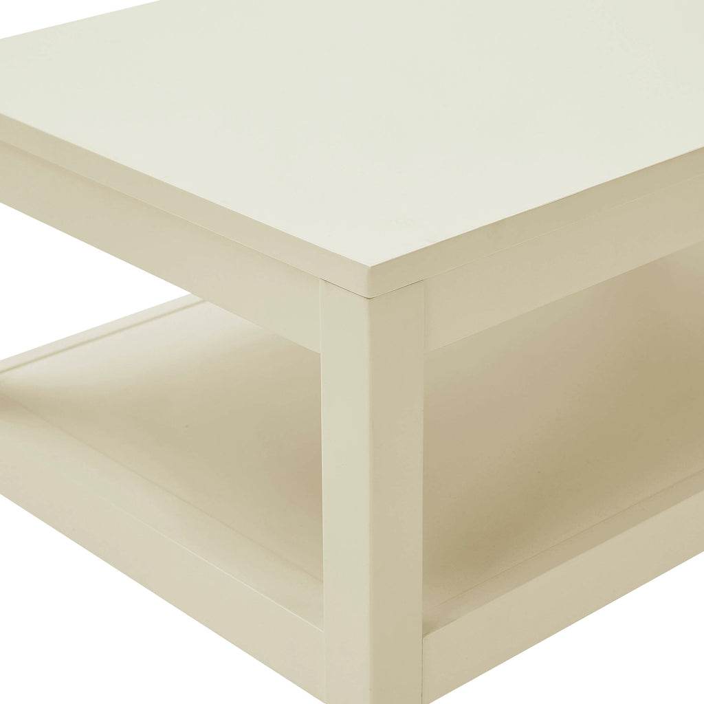 Table basse moderne peinte crème avec étagère ouverte pour le salon