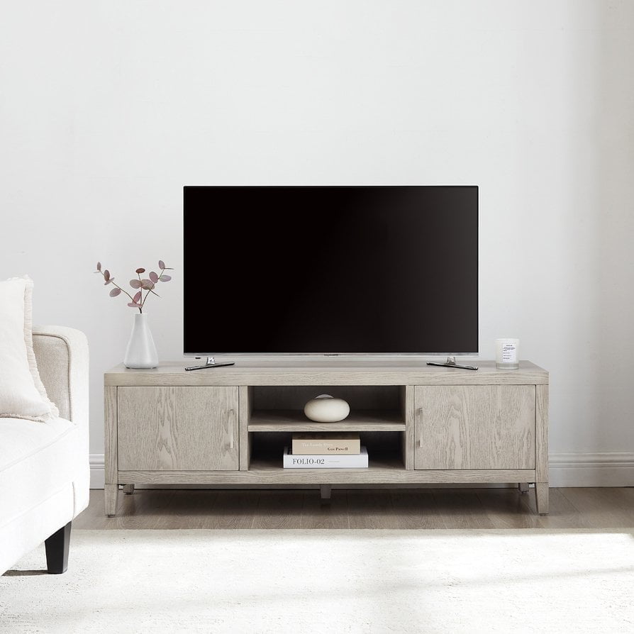 Meuble TV en frêne scandinave avec design minimaliste pour téléviseurs jusqu'à 60 pouces pour salon