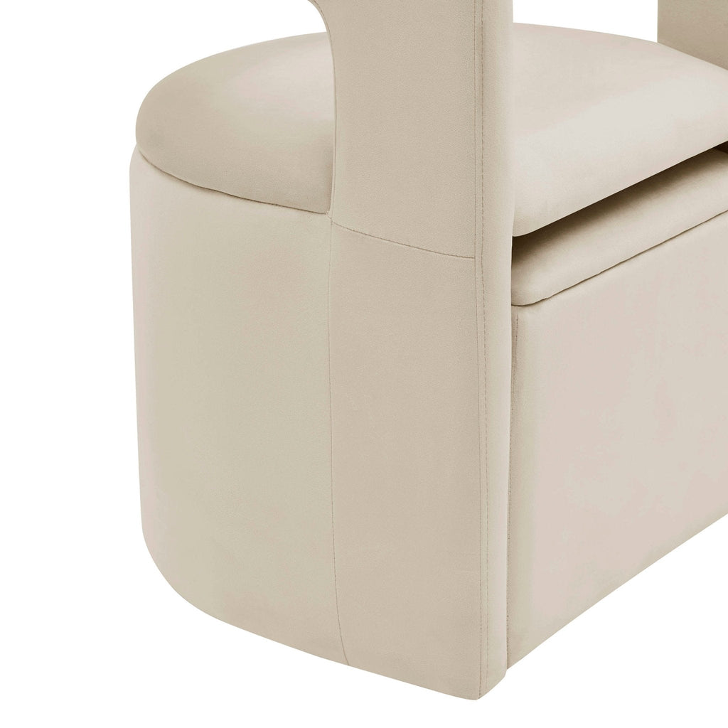 Fauteuil d'appoint écru en tissu biologique à la silhouette décontractée pour le salon