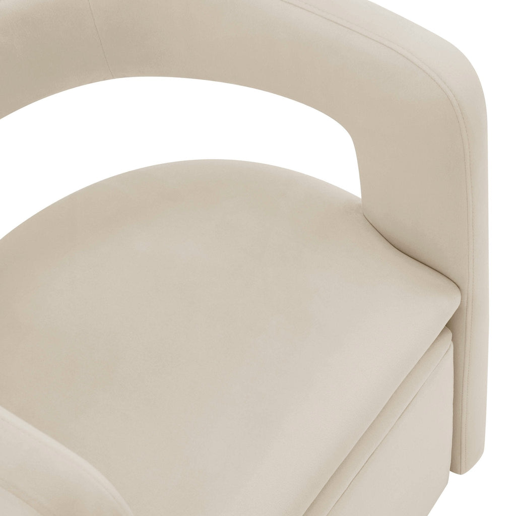 Fauteuil d'appoint écru en tissu biologique à la silhouette décontractée pour le salon