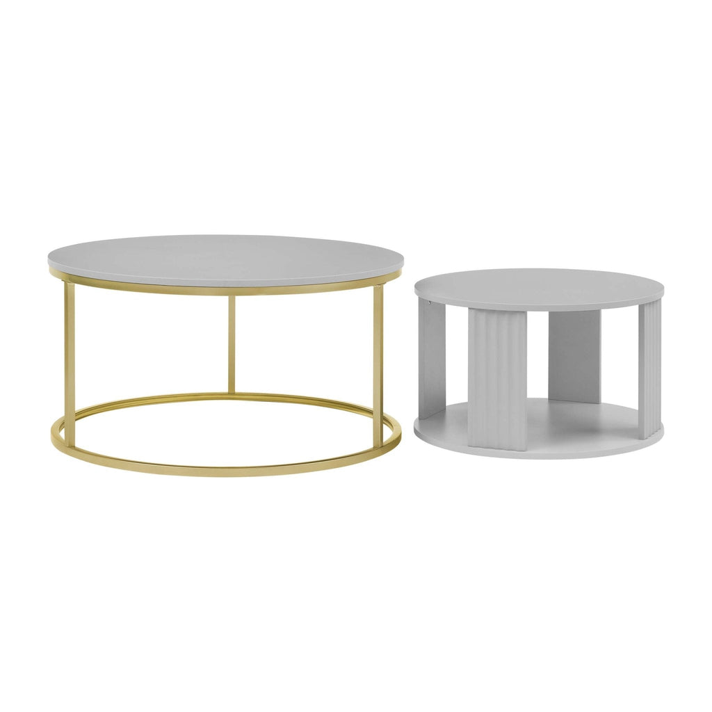 Table basse moderne peinte gris clair avec des touches dorées pour le salon