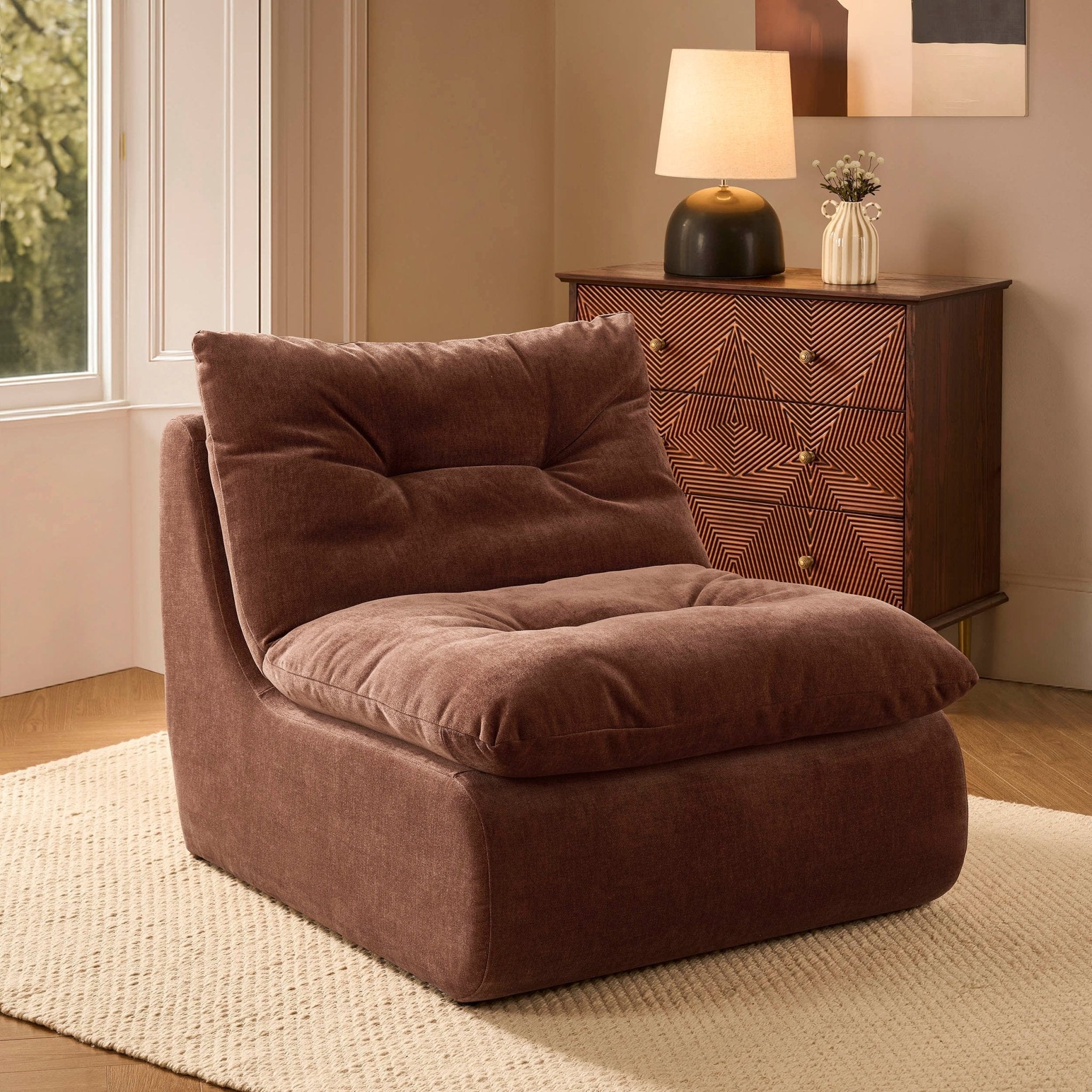 Fauteuil d'appoint en chenille rouille foncée rétro avec assise profonde pour salon