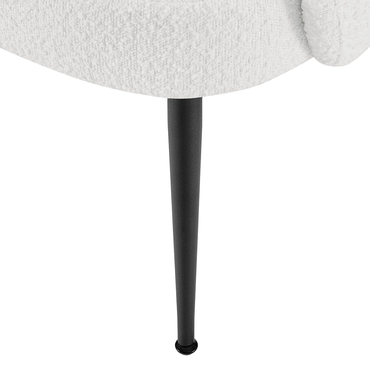 Fauteuil d'appoint scandinave en bouclette blanc cassé avec assise confortable et rembourrée pour salon