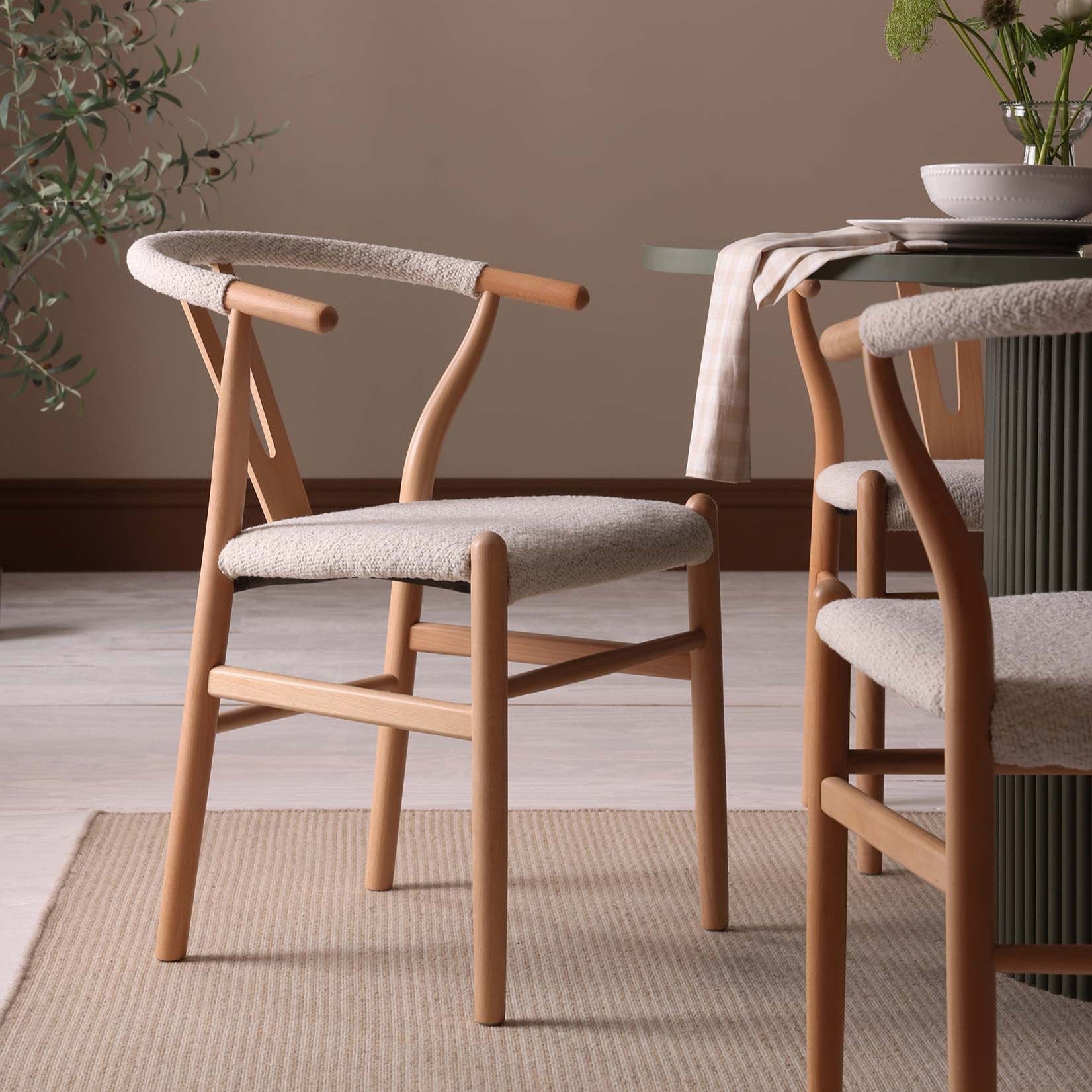 Chaise de salle à manger Scandi en bouclé ivoire avec cadre inspiré par la corde