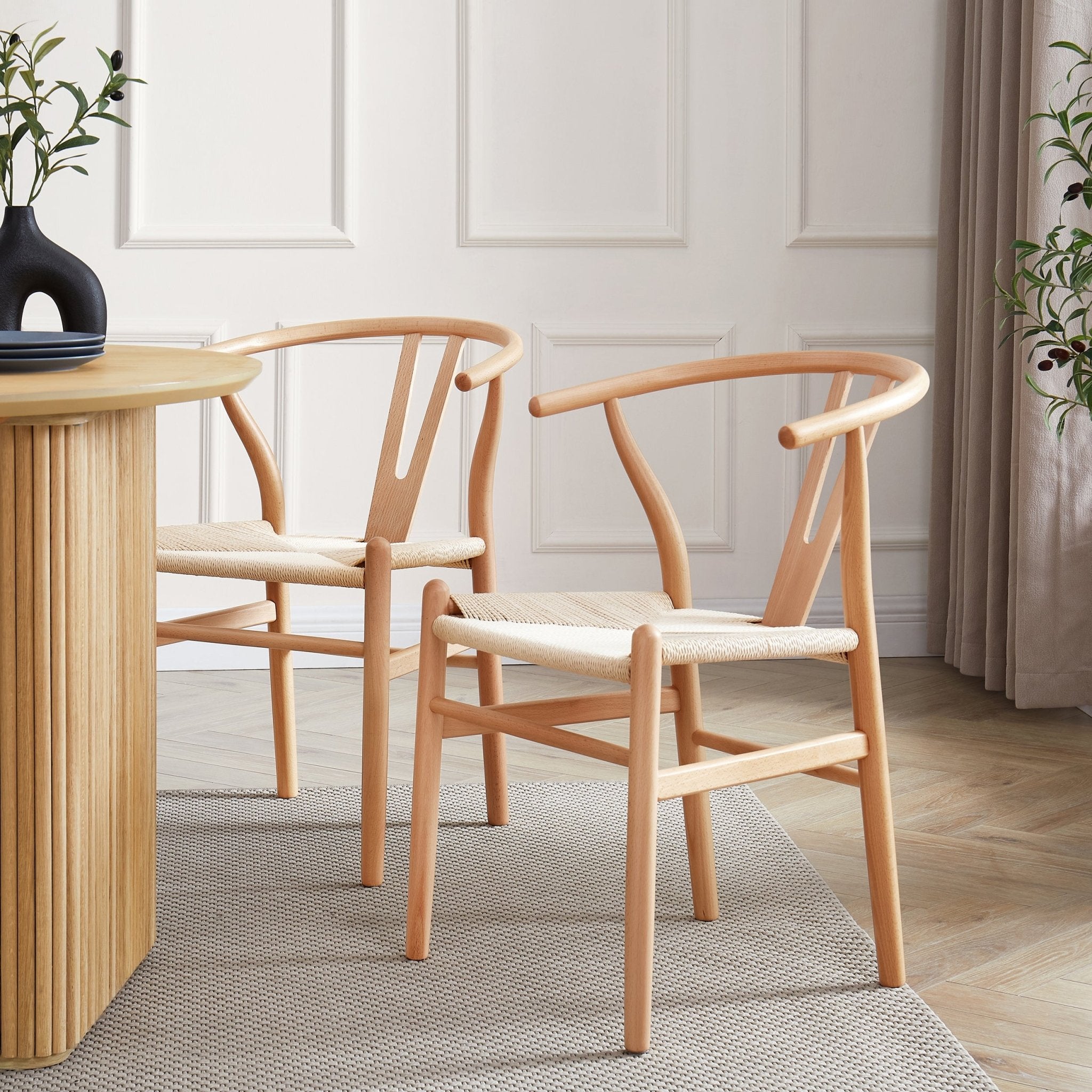 Chaise de salle à manger scandinave en bois naturel avec assise en corde