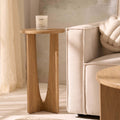 Table d'appoint scandinave en bois clair avec plateau rond pour le salon
