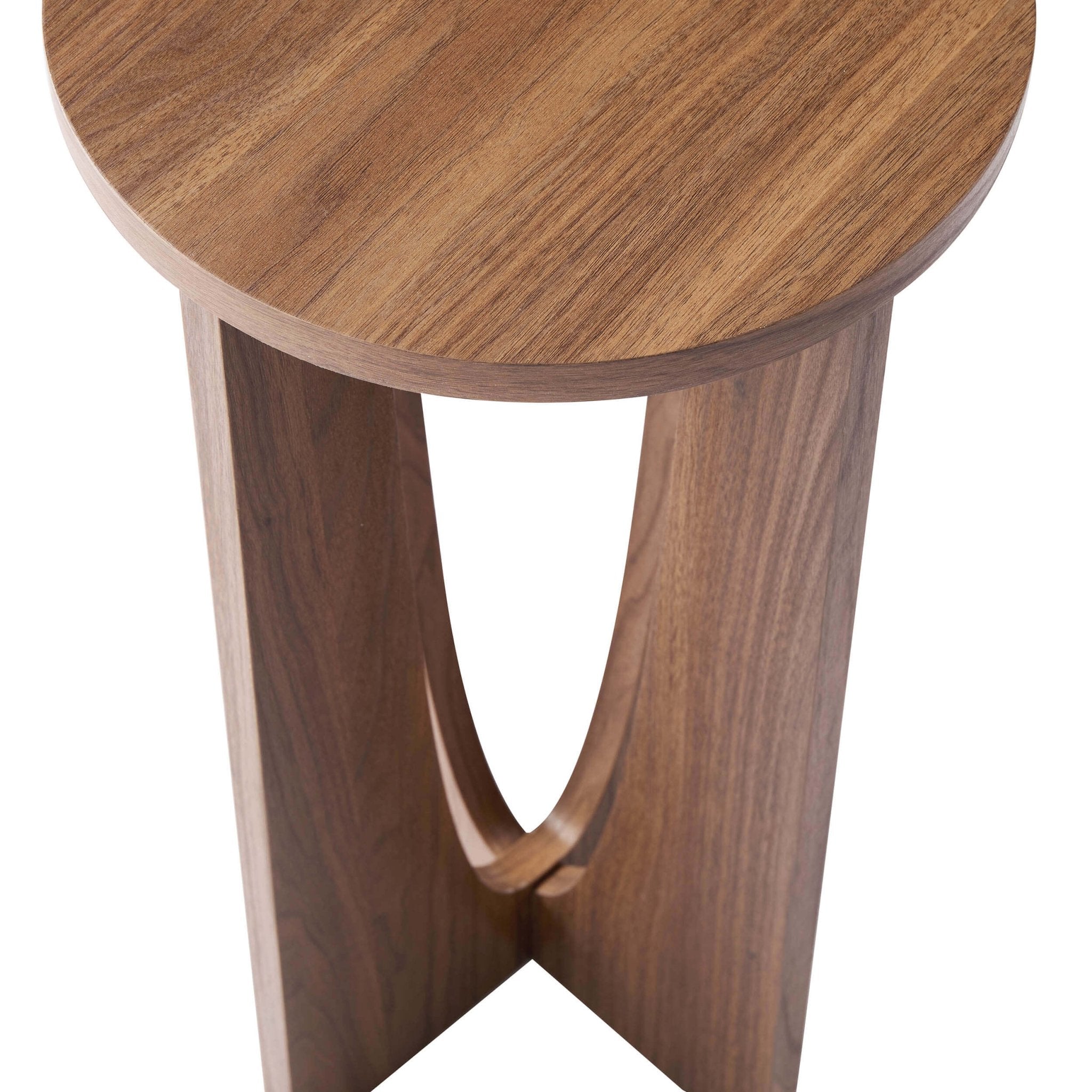 Table d'appoint scandinave en bois clair avec plateau rond pour salon