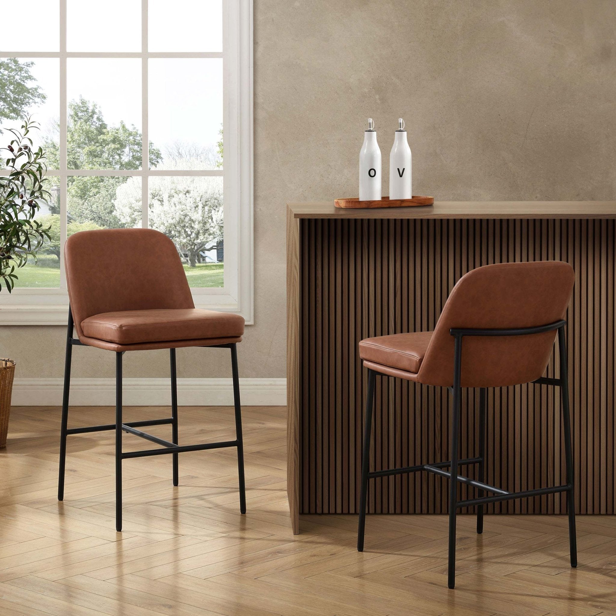 Tabouret de bar Rétro Tan en Faux Cuir avec Repose-Pieds Intégré pour Cuisine