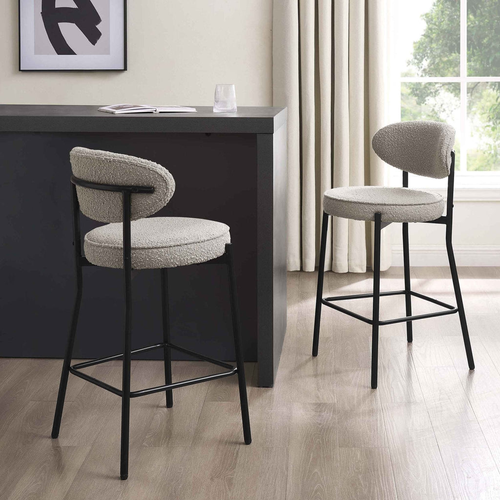 Tabouret de bar contemporain en bouclette taupe à dossier arrondi pour cuisine