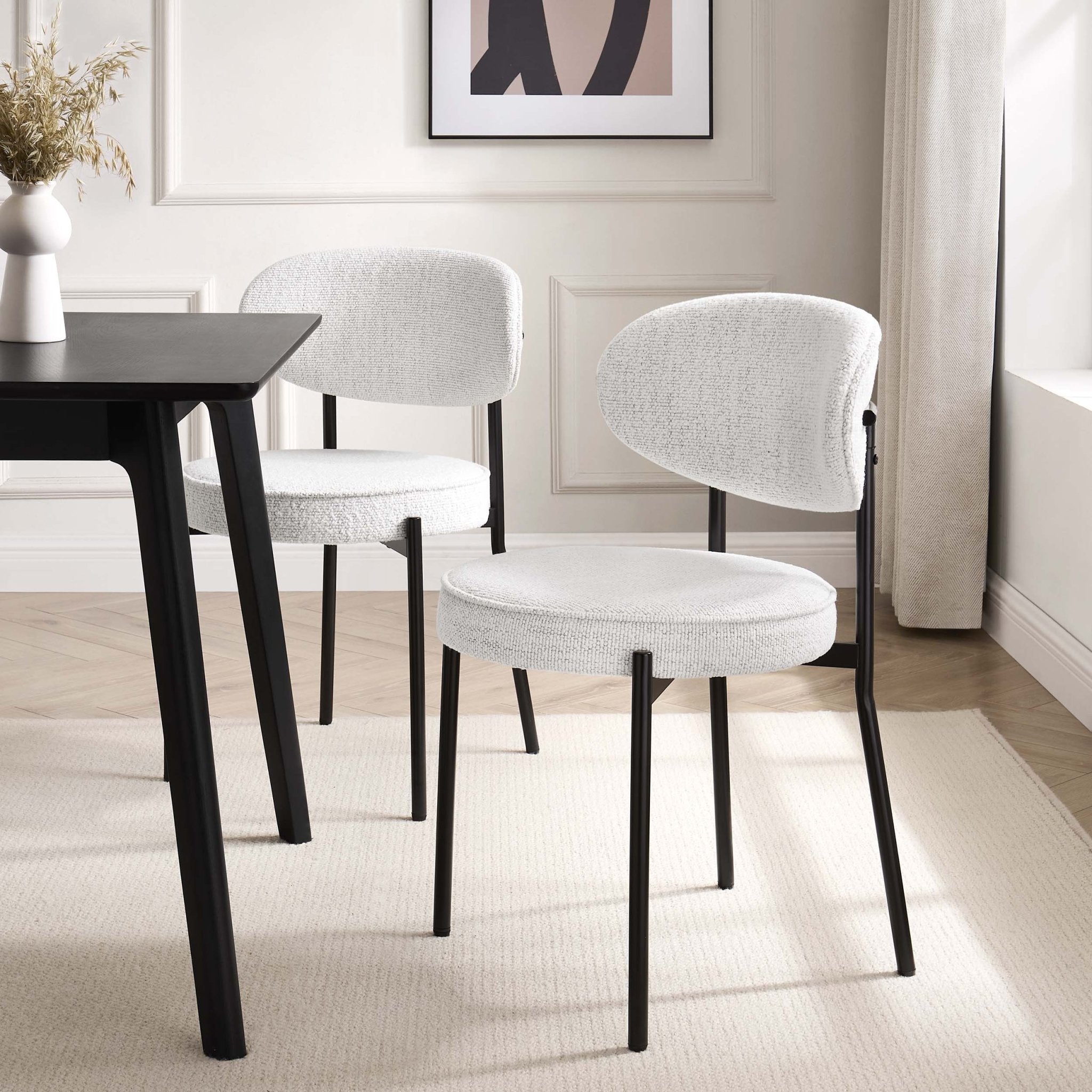 Chaise de salle à manger contemporaine en bouclette ivoire avec dossier arrondi