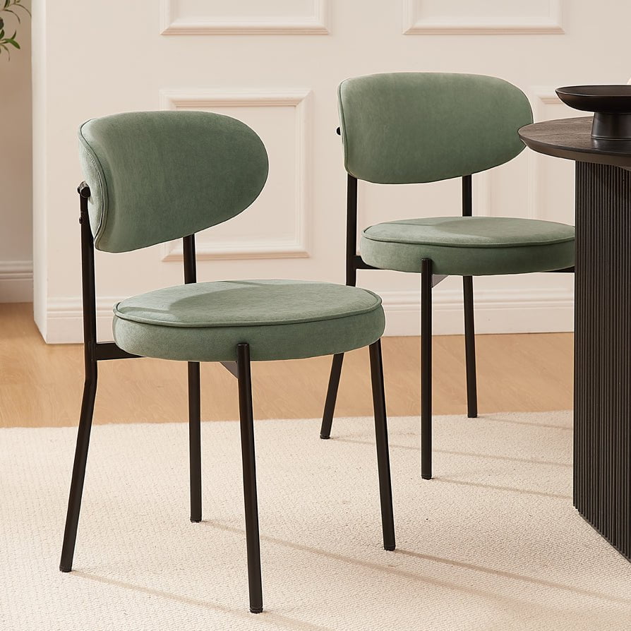 Chaise de salle à manger contemporaine en velours mat vert sauge avec dossier arrondi