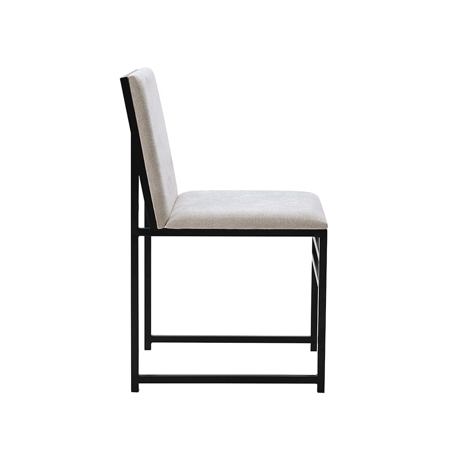 Chaise de salle à manger contemporaine en chenille claire naturelle avec piètement en métal noir pour salle à manger