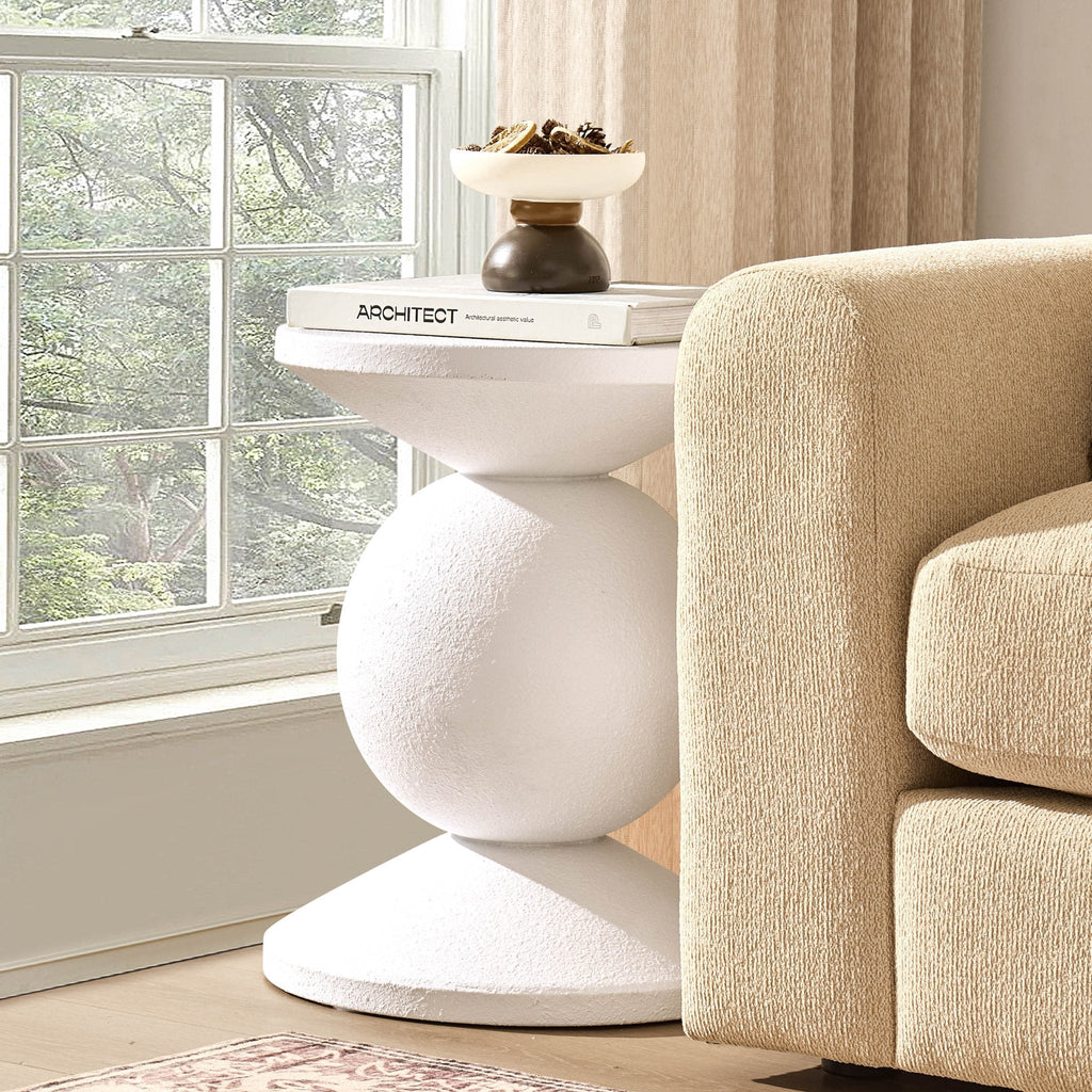 Table d'appoint bohème blanc cassé tressée avec finition texturée pour salon